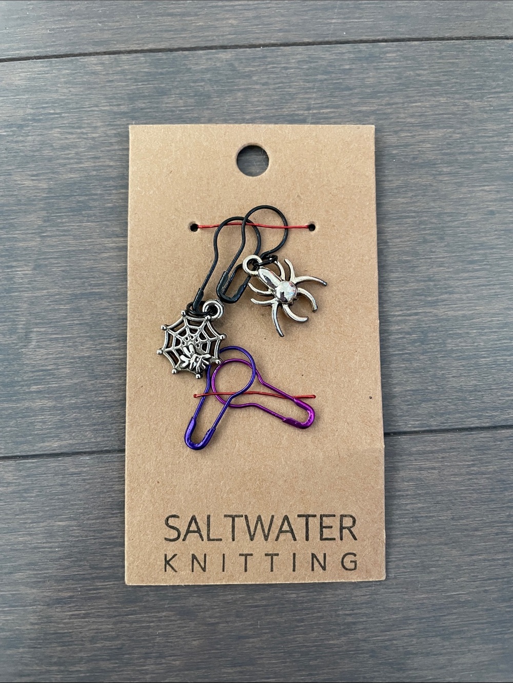 Stitch markers for knitting